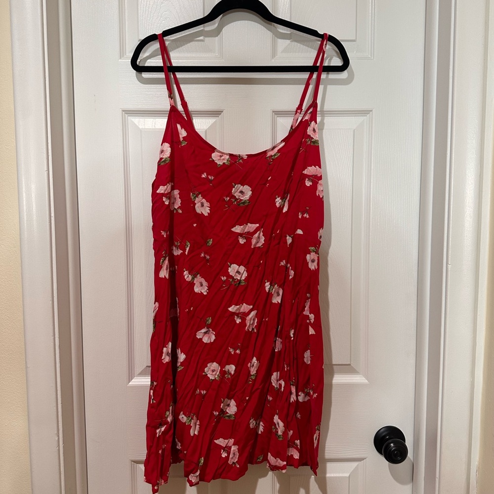 New with tags Forever 21 Red floral mini dress crisscross tie back 90s style Y2K